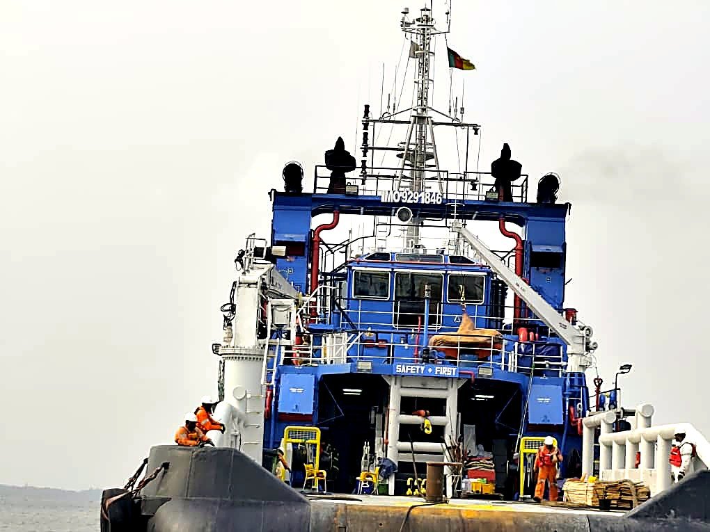 Équipage à bord d'un remorqueur KLOE SHIPPING, consignes de sécurité